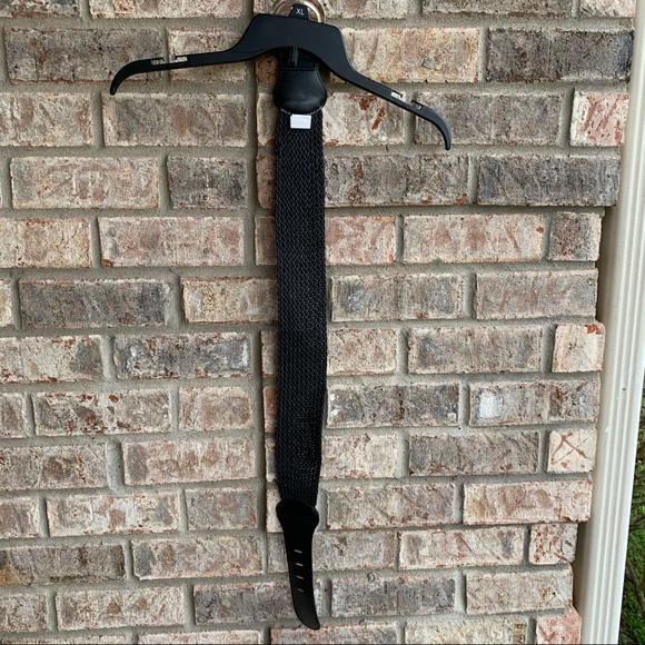 Faux leather weaved accent belt - Picture 4 of 7